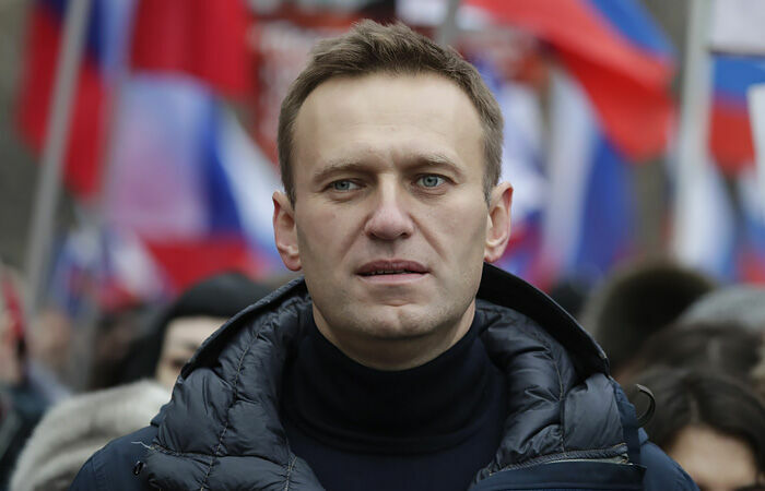 The European Parliament proposed to freeze the accounts of the defendants in Navalny's investigations