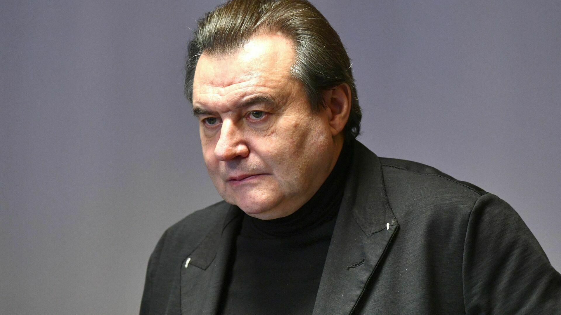 Alexey Uchitel left the Russian Oscar Committee