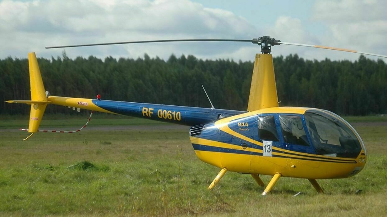 In the Sakhalin region, a Robinson helicopter made an emergency landing