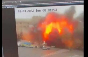 A powerful explosion rocked near the regional administration in Kharkiv (VIDEO)