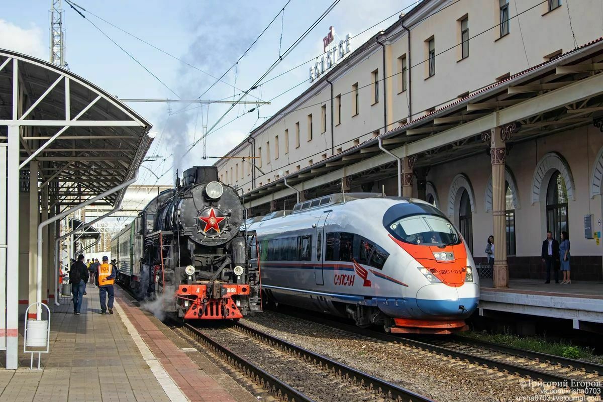 Abandoned by Siemens: Russian railways are painfully looking for rolling stock