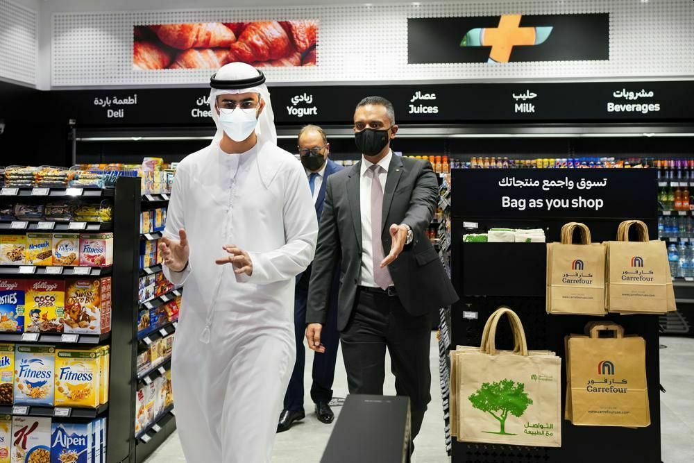 Without scanners, checkouts and queues: the supermarket of the future opens in Dubai