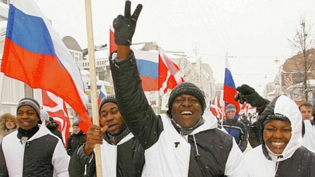 Hailing from the slavery. Why is the black population of the United States culturally close to the Russian people