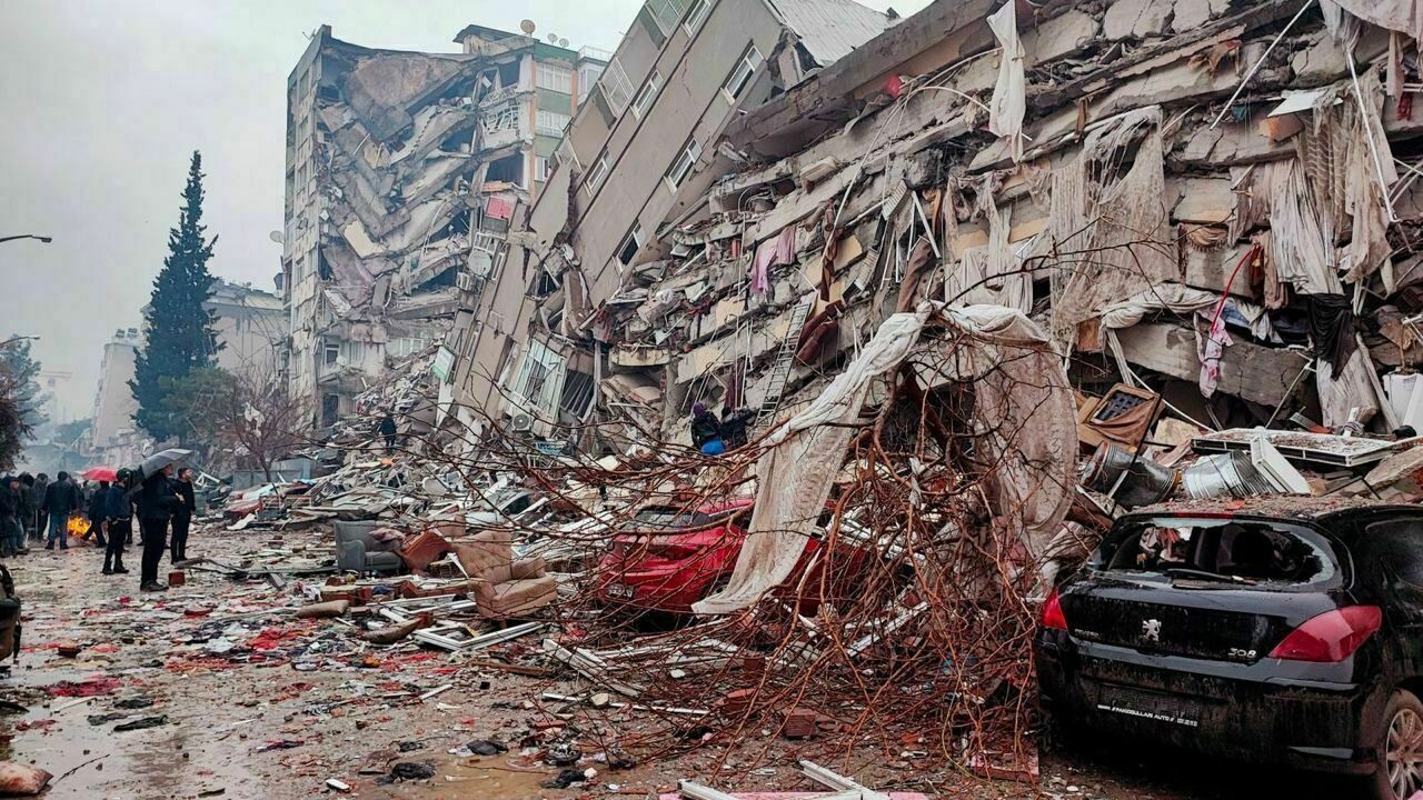 The number of victims of the earthquake in Turkey has grown to 41,156 people