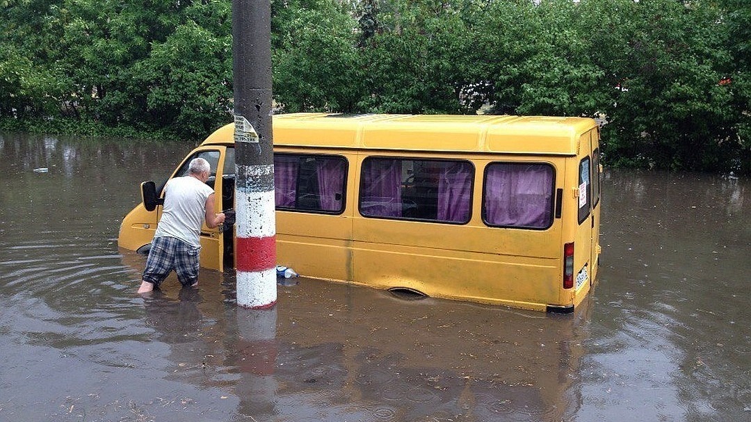 Stormwater drainage system is not beneficial to anyone. Why Russian cities are doomed to suffer from floods
