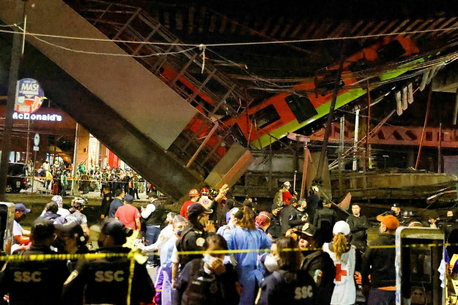 Mexico announces three days of mourning for people killed in a subway crash