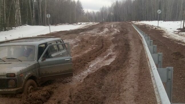 300 million rubles were drowned in the mud: how the roads are being repaired in Udmurtia
