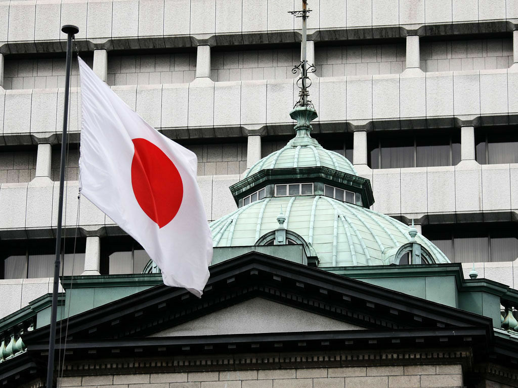 Japan to freeze assets of four Russian banks