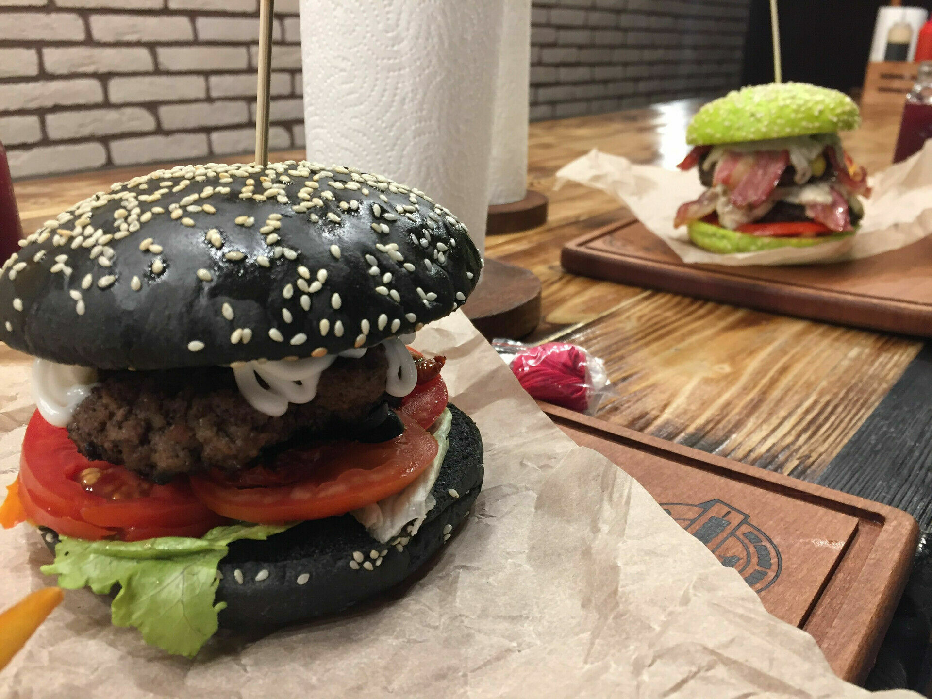 The average price of a burger rose to 311 rubles