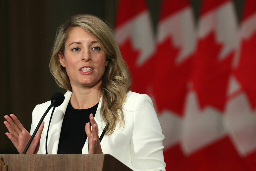 Canadian Foreign Minister believes it's time to resume peaceful dialogue with Russia and China