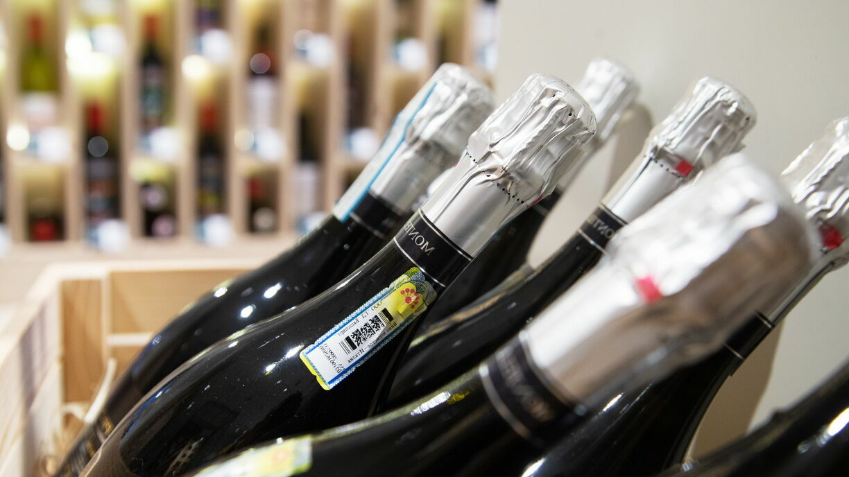 The European Union has significantly increased the supply of wine to Russia