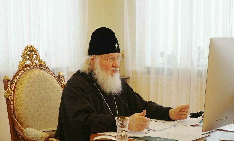 Offended by the blog: Patriarch Kirill scolded the church for the inept presence on the web