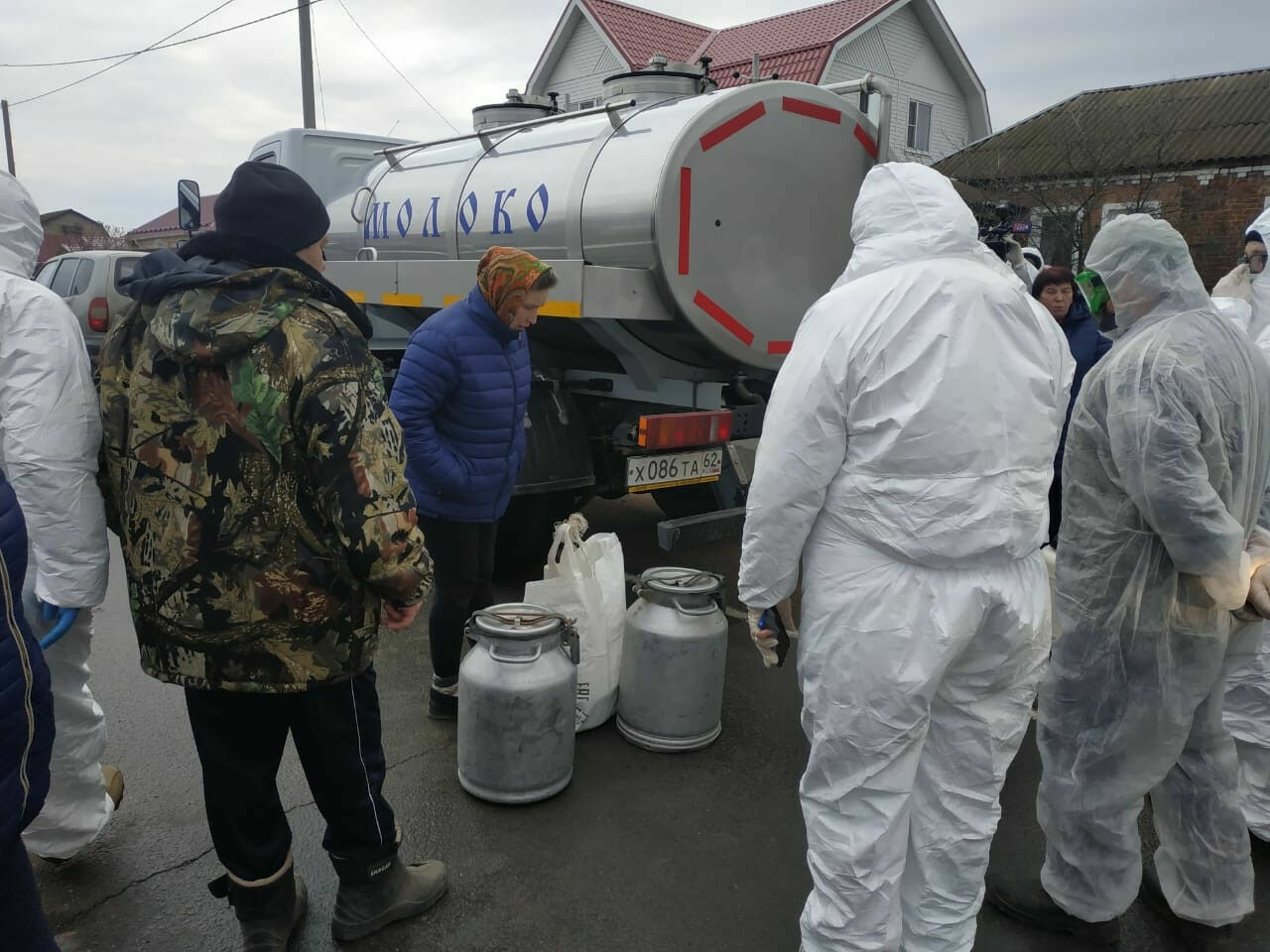 The first "corona-riot" is subdued: the milk was bought out from the residents of Zaokskoye village
