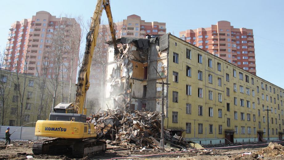 It was proposed to allow the demolition of any housing under the renovation program in Russia