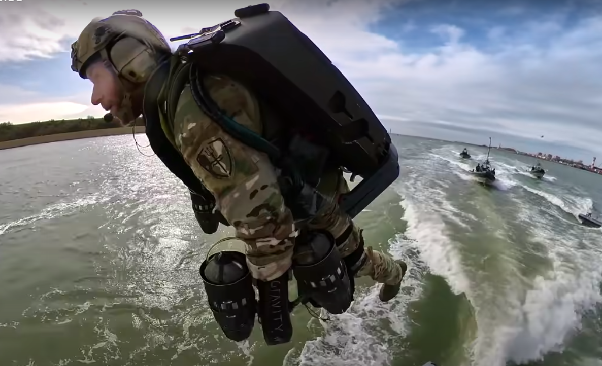 The flying warrior is already a reality. Special Forces of the Netherlands tested jetpacks
