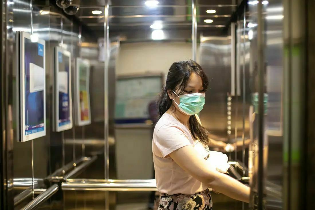 Perfect killer: one elevator infected more than 70 people with covid-19