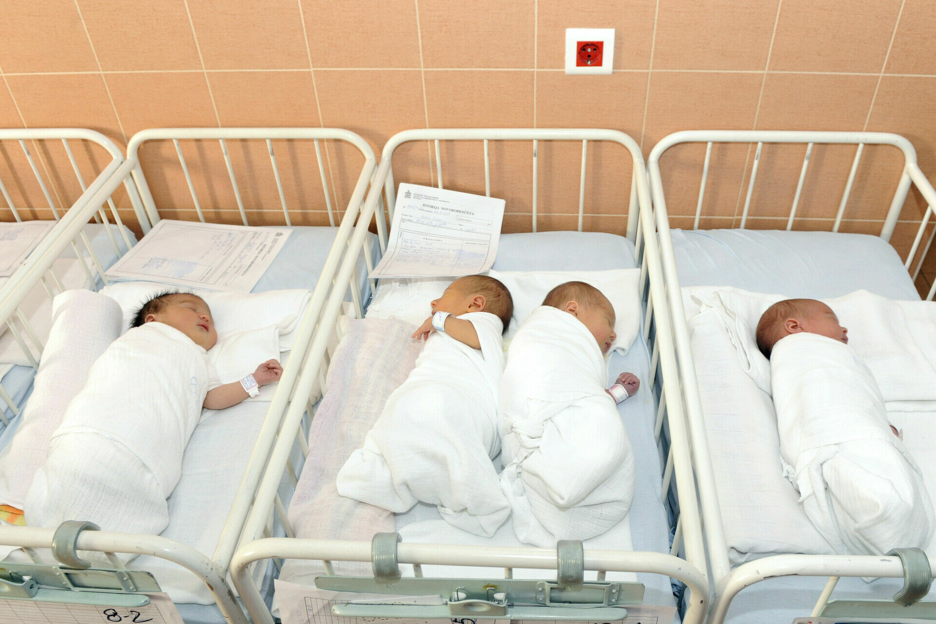Thousand children from surrogate mothers stuck in Russia