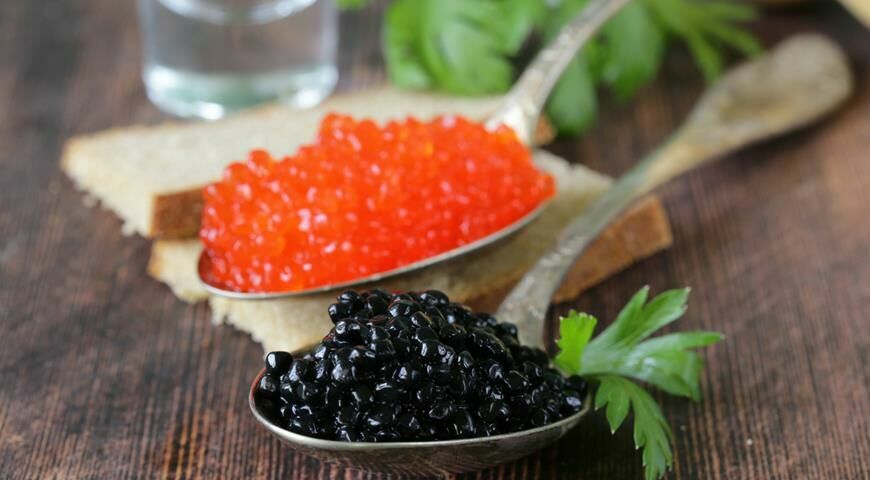 A batch of black caviar and crab worth 120 million rubles was detained in Moscow