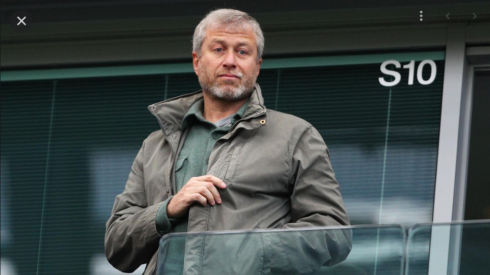 The Guardian: Abramovich urgently sells property in the UK