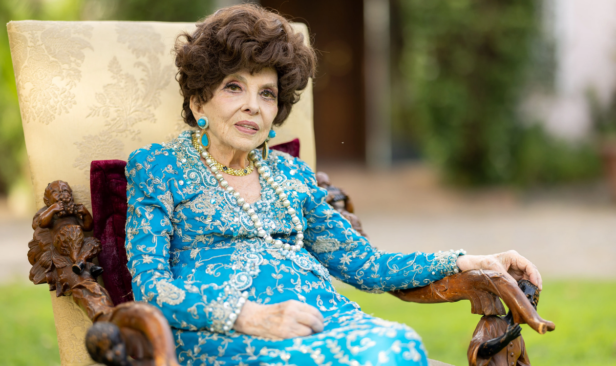95-year-old Gina Lollobrigida intends to run for the Italian Parliament
