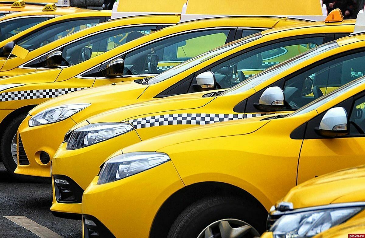 Prices are higher and more rudeness: why are taxi drivers and passengers so nervous