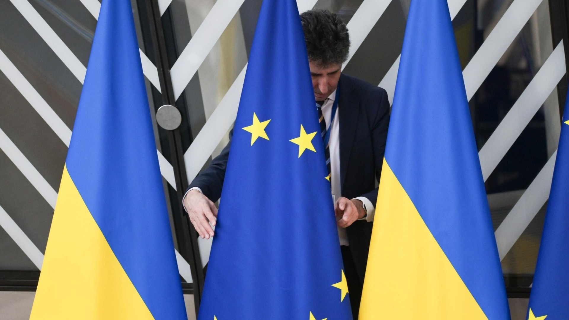 EU Summit: The West will assume security obligations to Ukraine