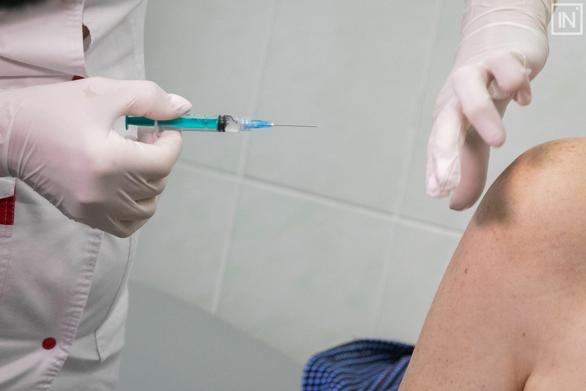 The Lancet: vaccination does not protect anyone from covid for 100 percent
