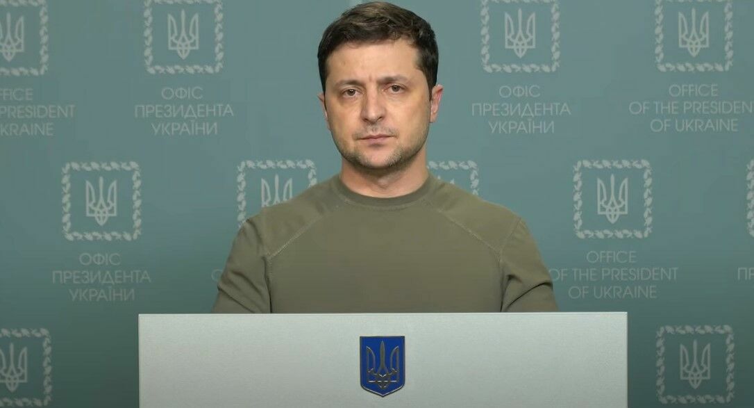 Zelensky: "We remain alone in the defense of our country"