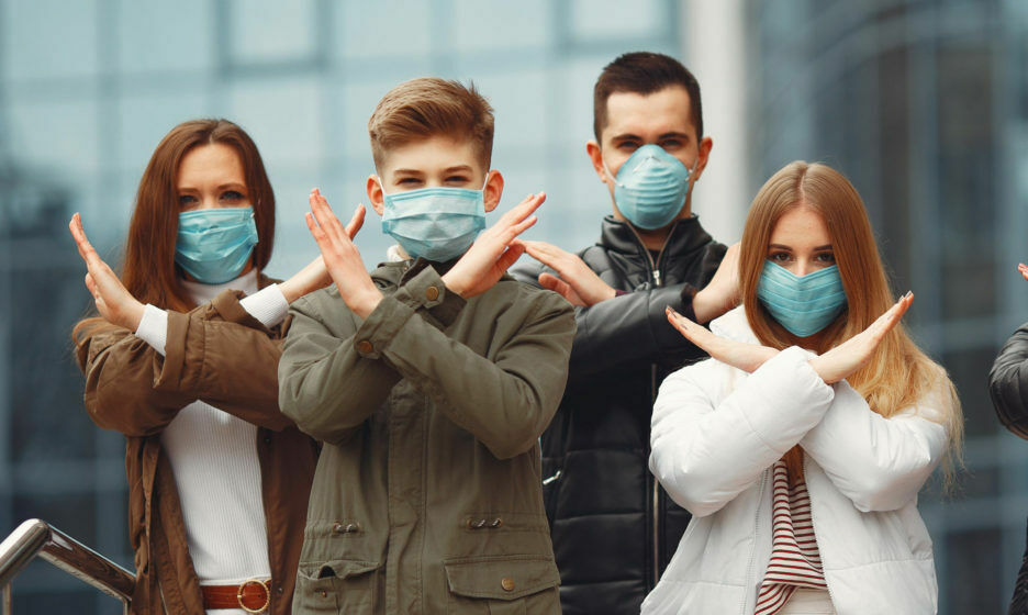 Infectiologist: “The best protection against the virus is not masks, but fresh air and the sun”