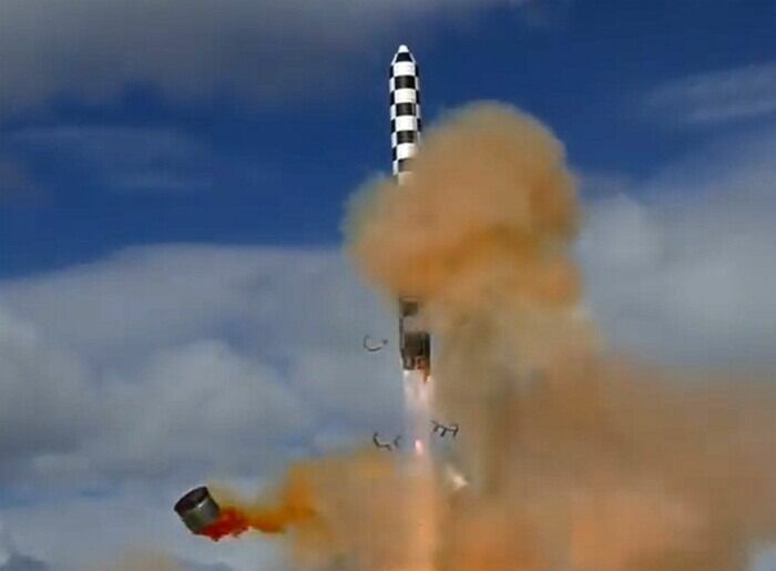 Запуск ракеты «Сармат»