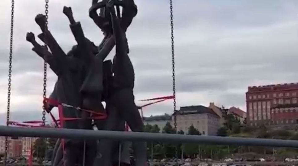 It's enough of friendship! A monument presented by Moscow was dismantled in Helsinki (video)