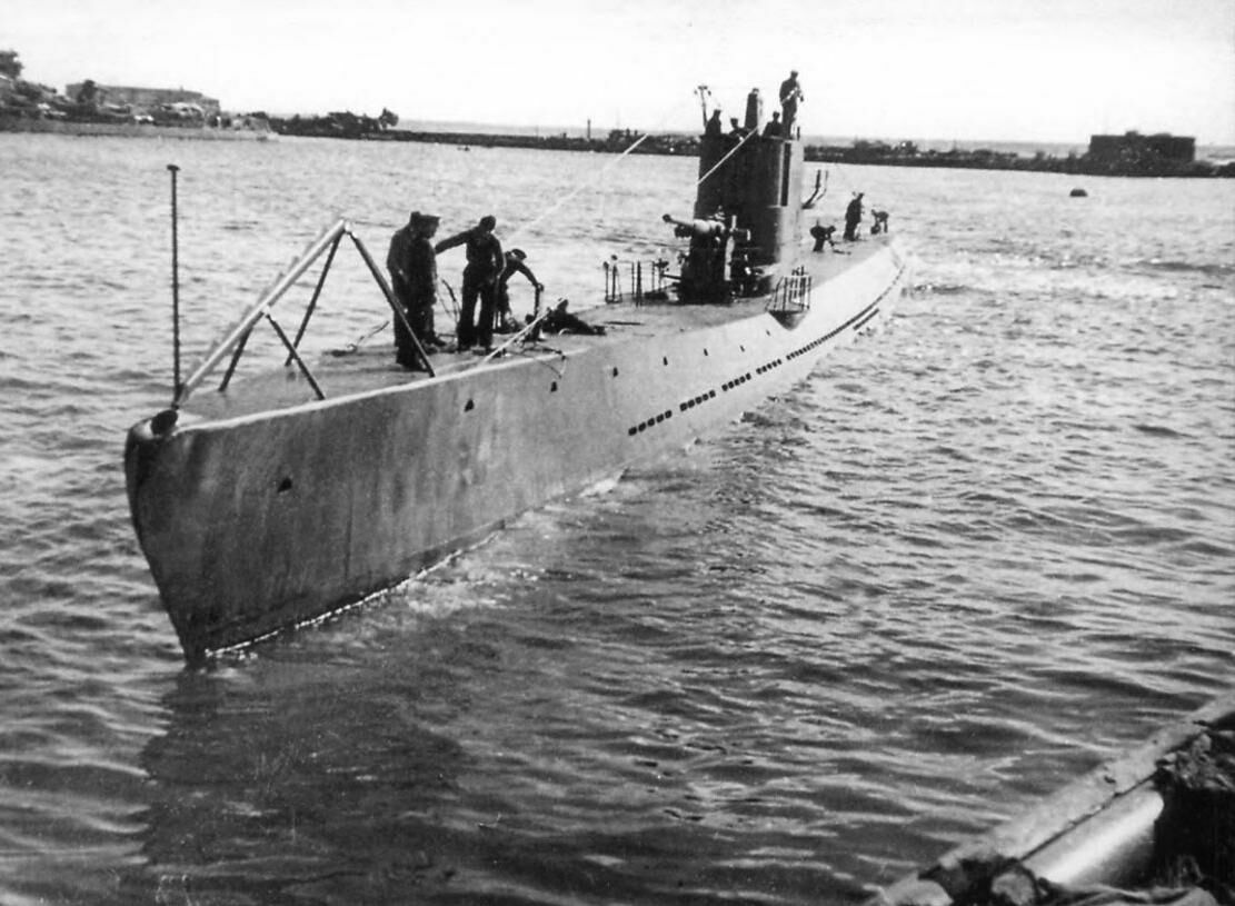 They Fought For The Homeland: the members of the S-9 submarine crew knew that they were going to certain death