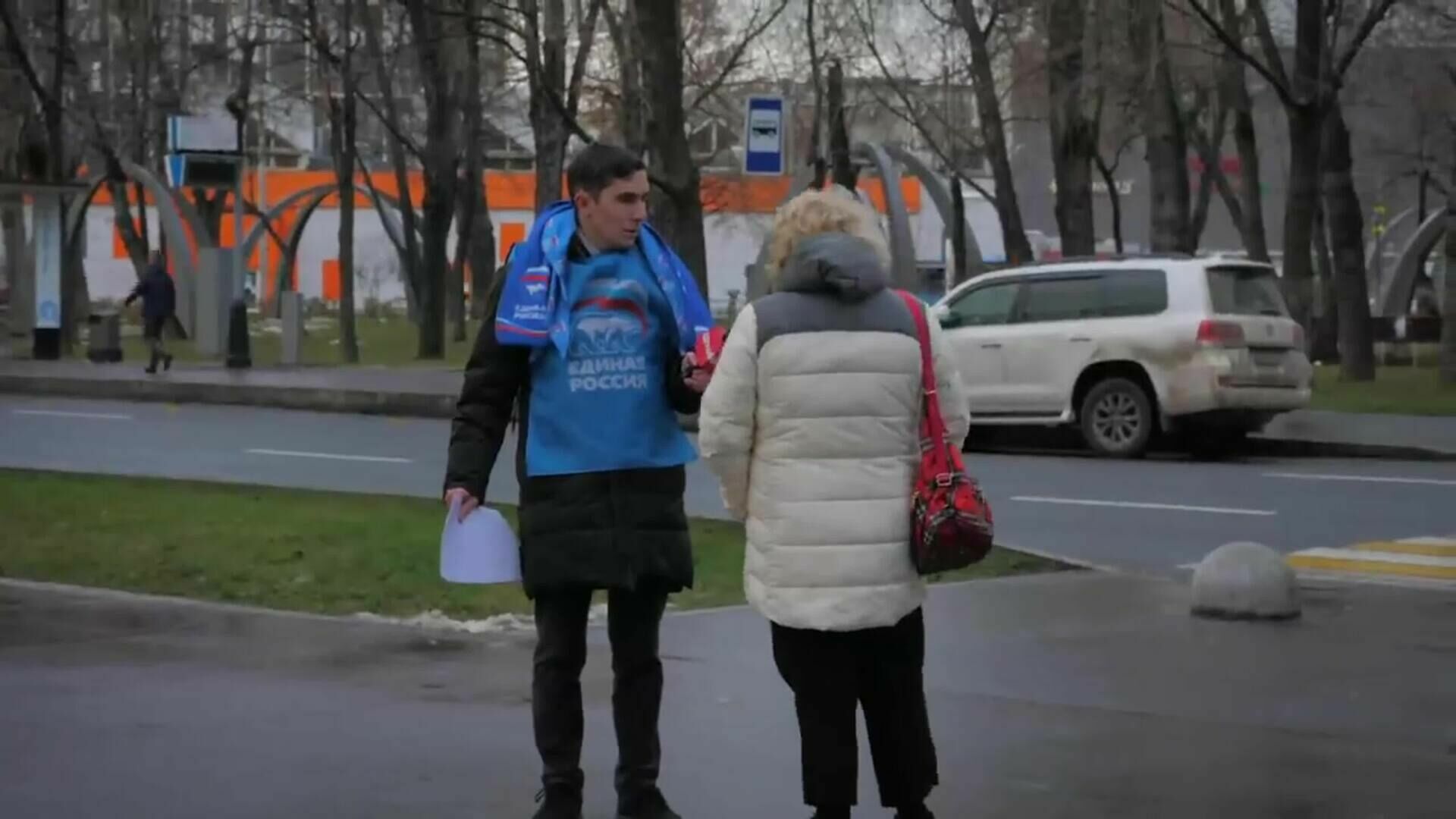 The false start mystery: where will the signatures collected by the United Russia party representatives on the streets go?