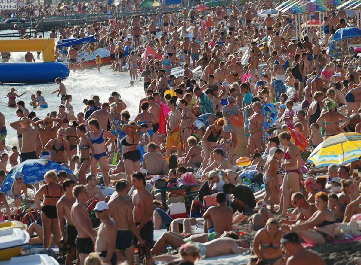 "Resort" coronavirus attack: why Crimea can be closed from tourists