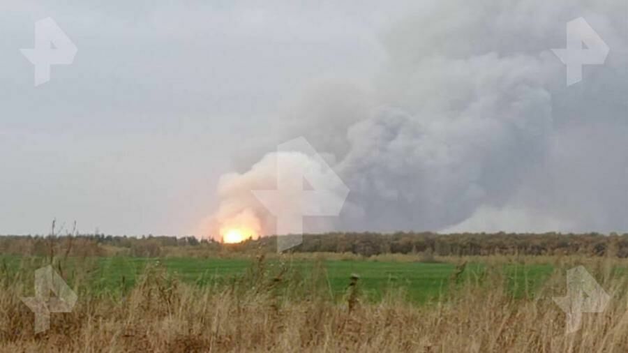 Natural fire near Ryazan spreaded to military warehouses