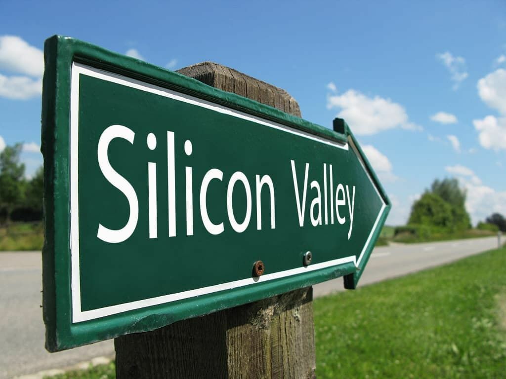 Creation of 5 Silicon valleys in Russia: Silly fantasies or an exact calculation?