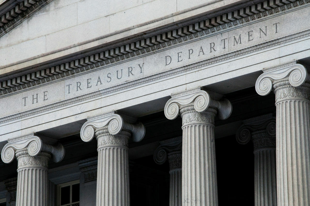The right to cash: the US Treasury allowed to close accounts in sanctioned banks in Russia