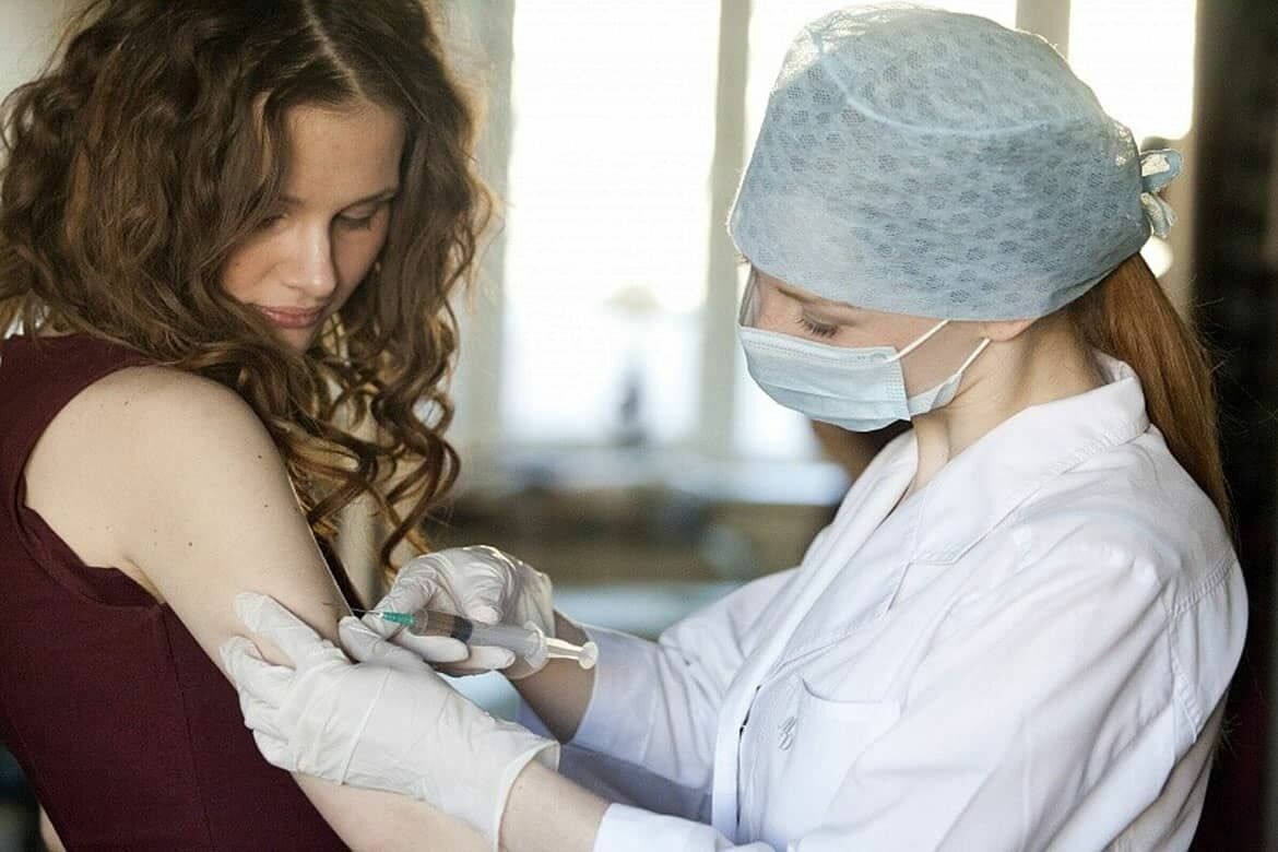 The Kremlin said that the Russians will not be able to avoid vaccination