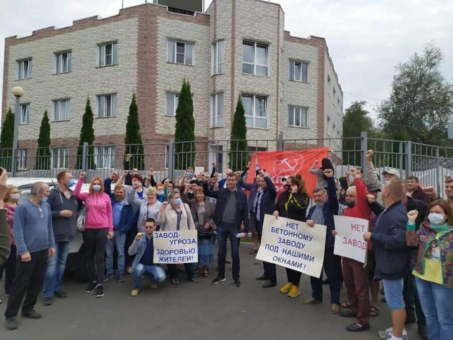 Жители Марушкино выступили против нового завода у них под окнами