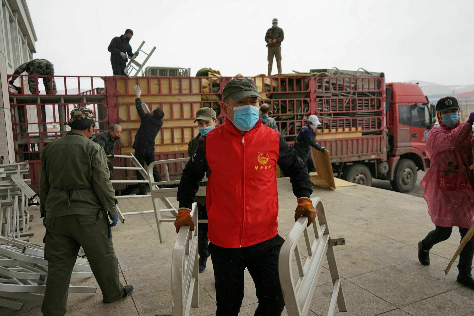 The New York Times: Coronavirus returns to China from Russia