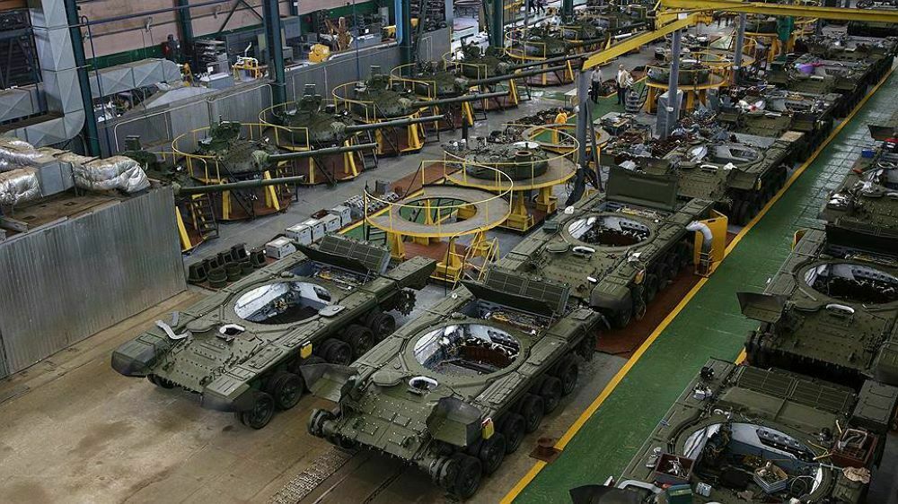 Stagnation on all fronts: of the sectors of the economy in Russia, only the defense industry is growing