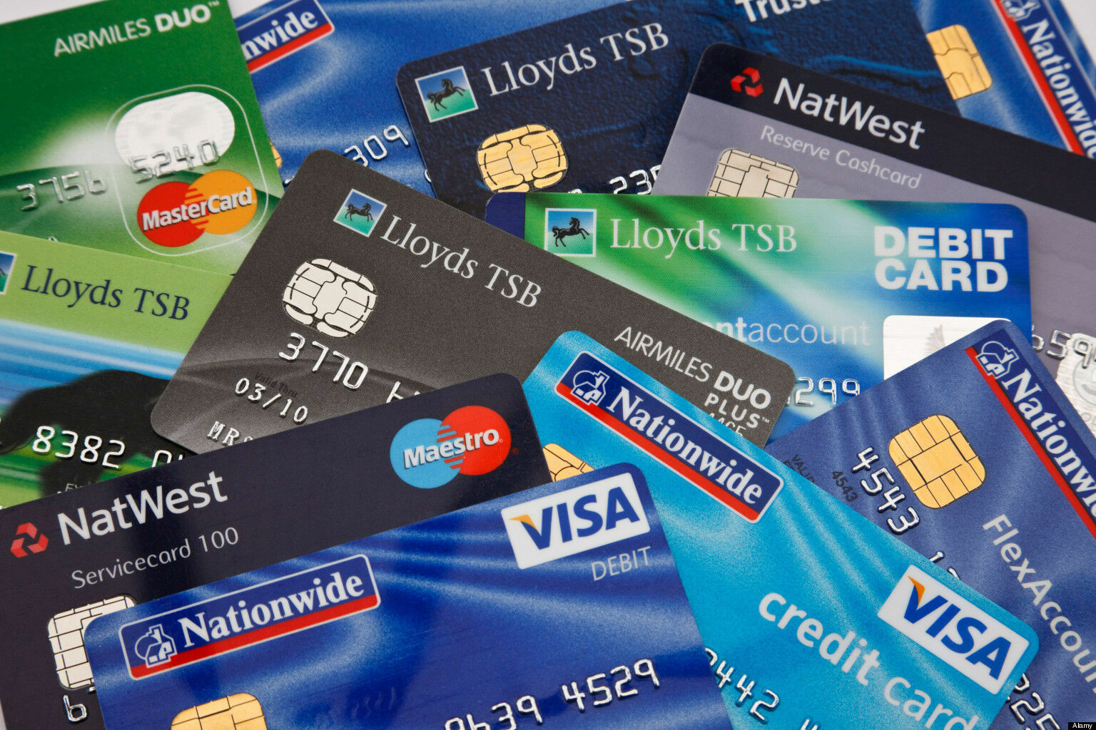 Banks in April raised the limits on new credit cards to a record