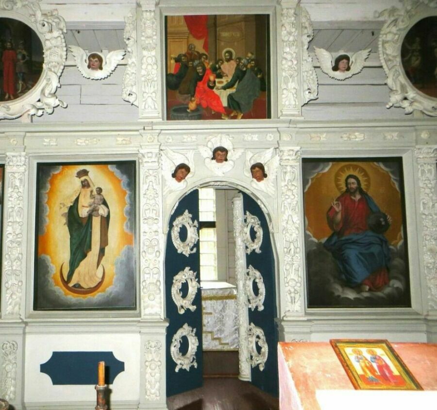 Церковь апостола Петра в Калерии, построенная Петром I. В иконостасе в образе Христа проглядываются черты Петра I.