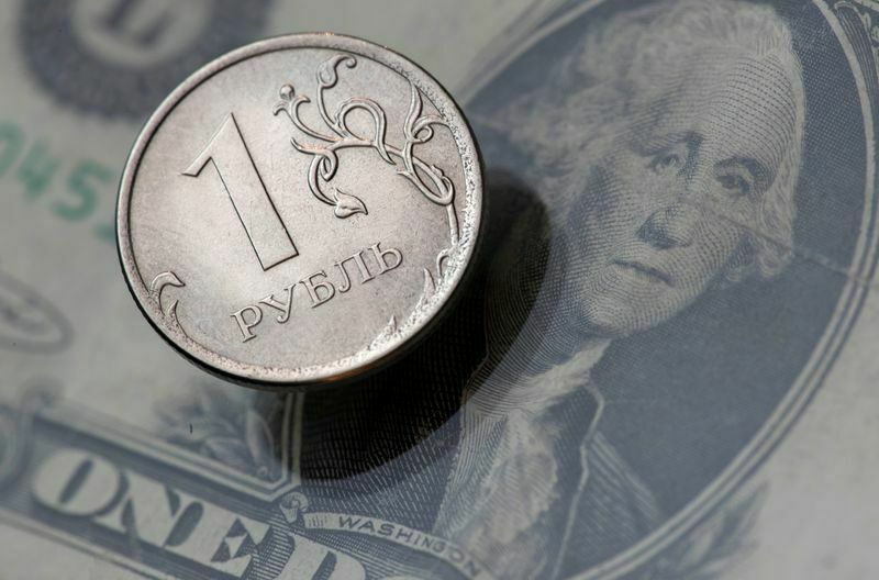 The ruble showed a three-month high against the backdrop of OPEC+ decisions