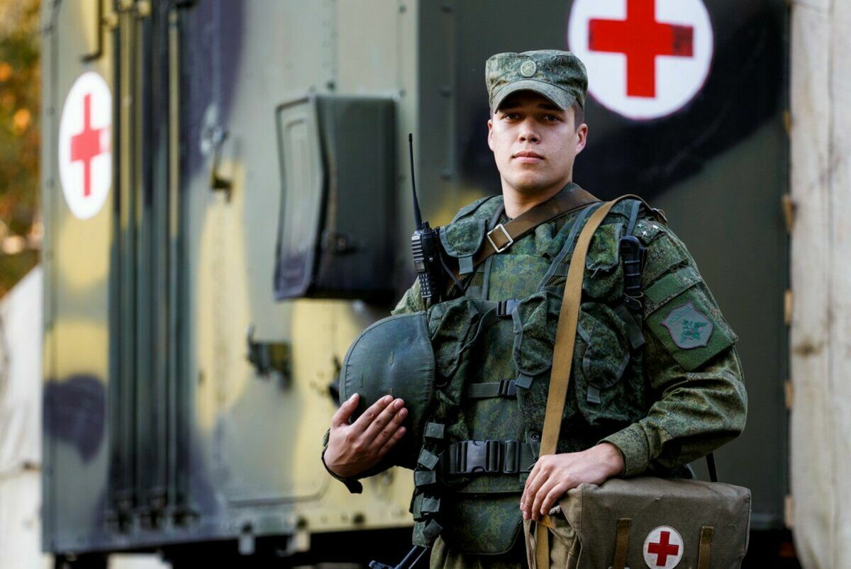 Special operation "Medicine": who will treat covid if all doctors are sent to the army?
