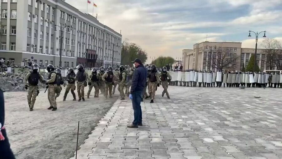Столкновения на площади Свободы во Владикавказе, 20 апреля 2020 года