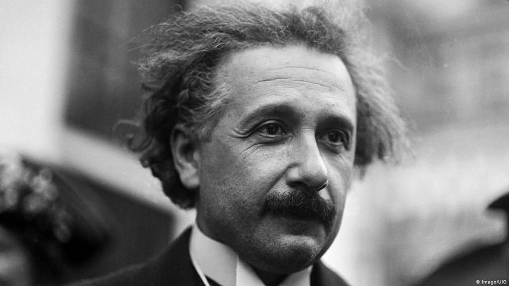 Einstein's notes on the theory of relativity taken up for auction for 3 million euros
