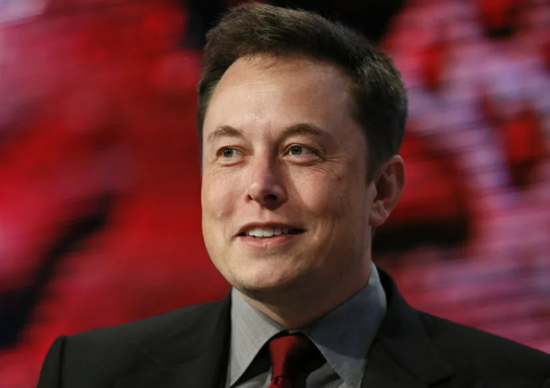 Elon Musk scolded the former US Secretary of Labor in Russian language