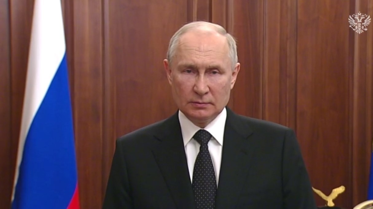 «What we’re facing is exactly a betrayal»: Putin made an appeal to the Russians (VIDEO)