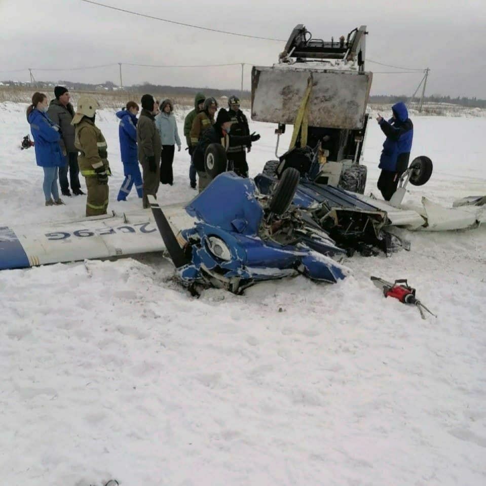 Three people died in a private plane crash in the Leningrad region